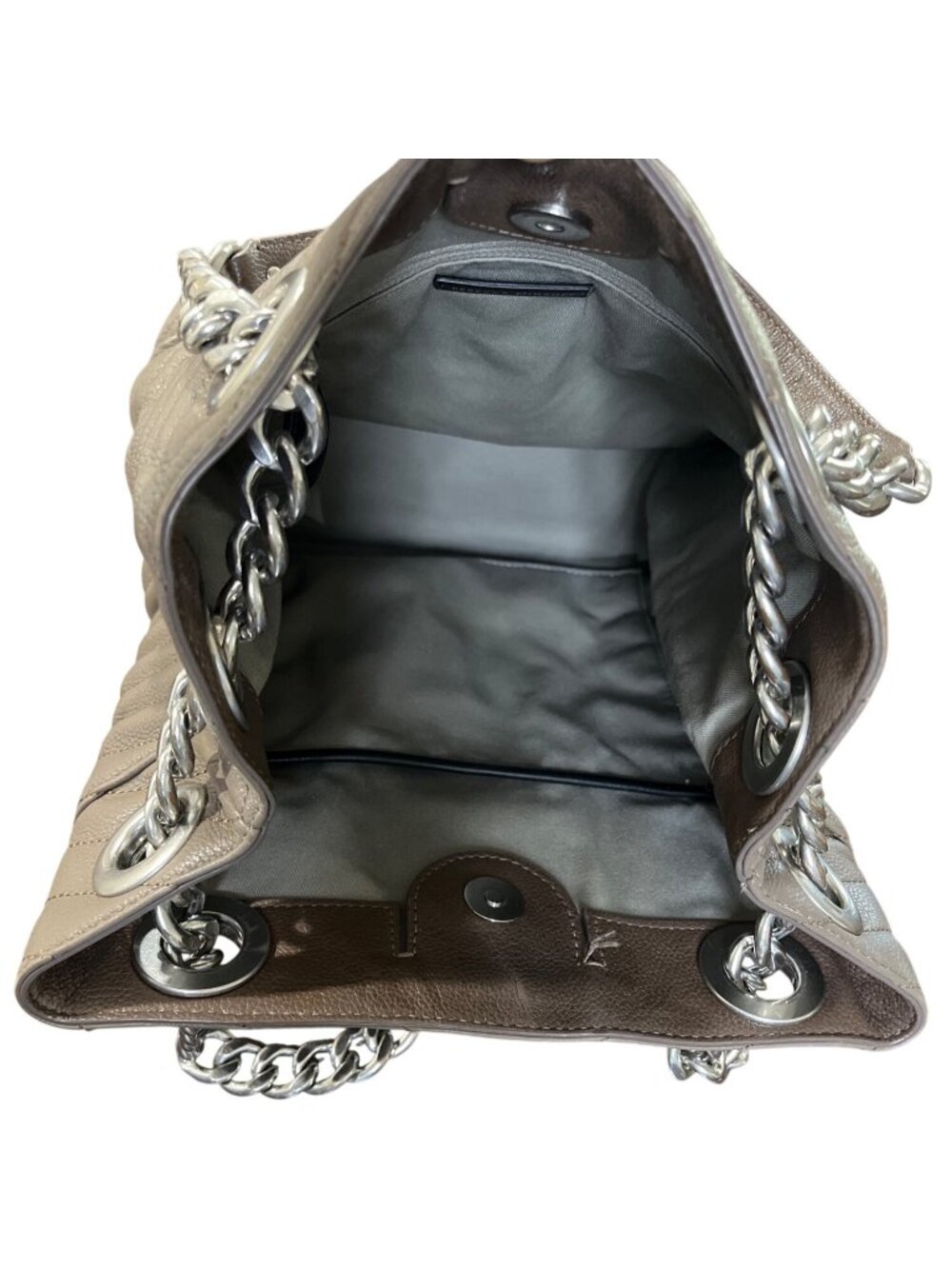 Rebecca Minkoff Edie Bucket Bag Quilted Chevron Leather Taupe Silver-Chain-Strap - Picture 5 of 8